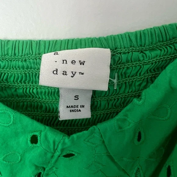 ❌SOLD ❌ NWOT A New Day Green Eyelet Midi Dress - Picture 4 of 4